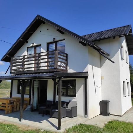 Vila Raisa Neagra Sarului Ngoại thất bức ảnh