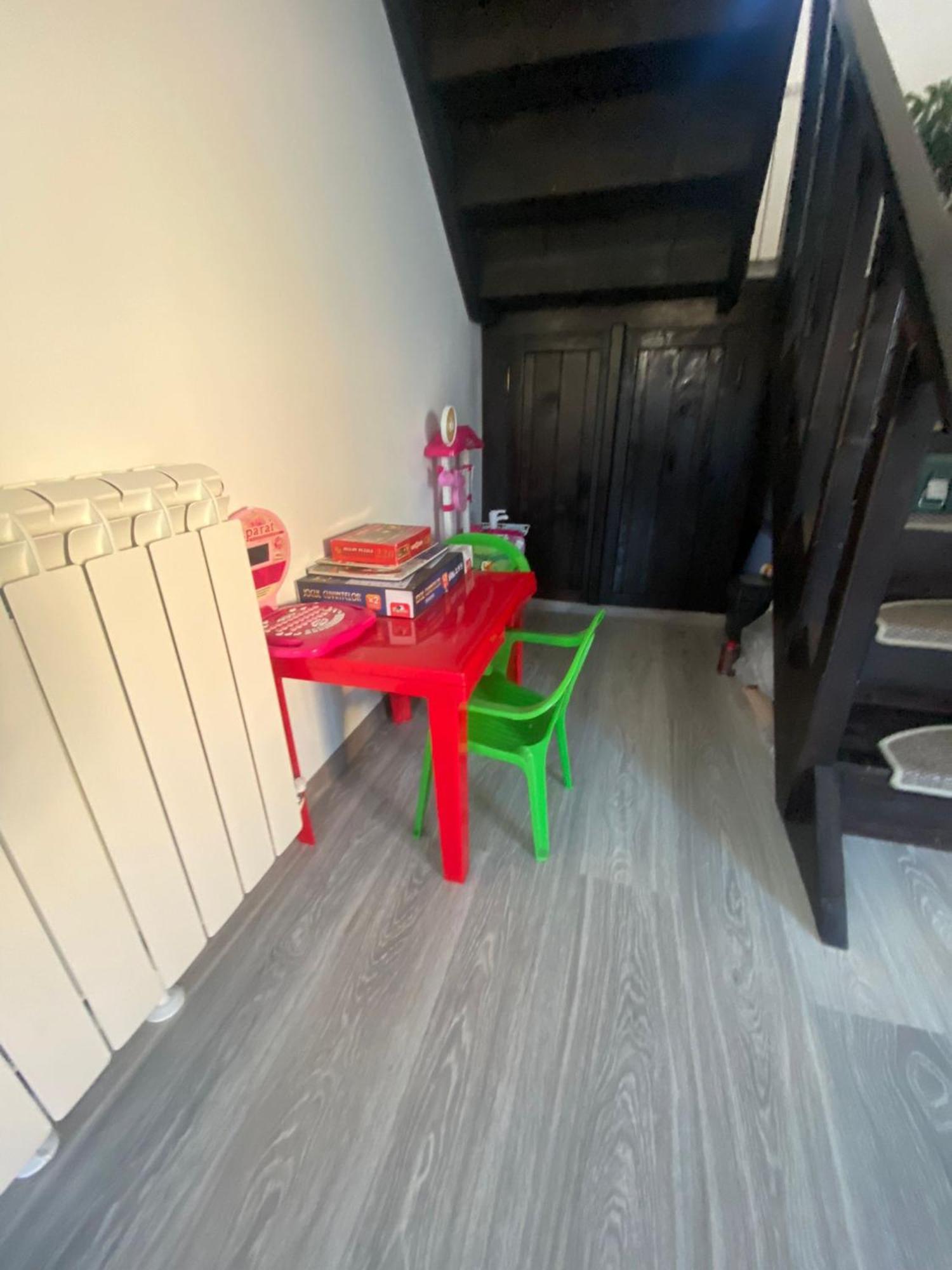 Vila Raisa Neagra Sarului Ngoại thất bức ảnh