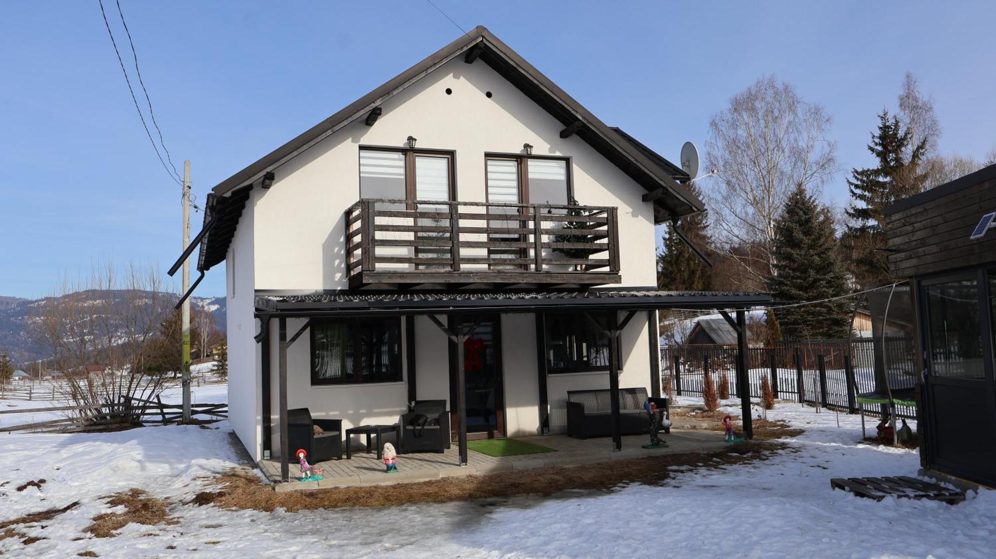 Vila Raisa Neagra Sarului Ngoại thất bức ảnh